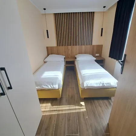 Onyks Apartment *